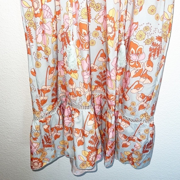 Unbranded Beautiful Short Sleeve Floral Boho Flowy Summer Dress NEW - Picture 3 of 9